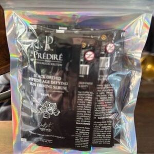 Predire Black Orchid Peptide Age Defying Skin Firming Serum 20 Packets MSRP $940